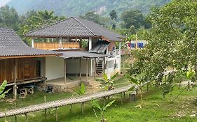 Eco Farm Stay And Hostel